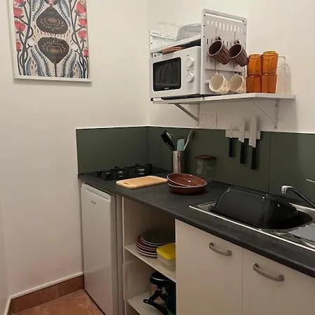 The Coach House Apartment Saint-Come-de-Fresne